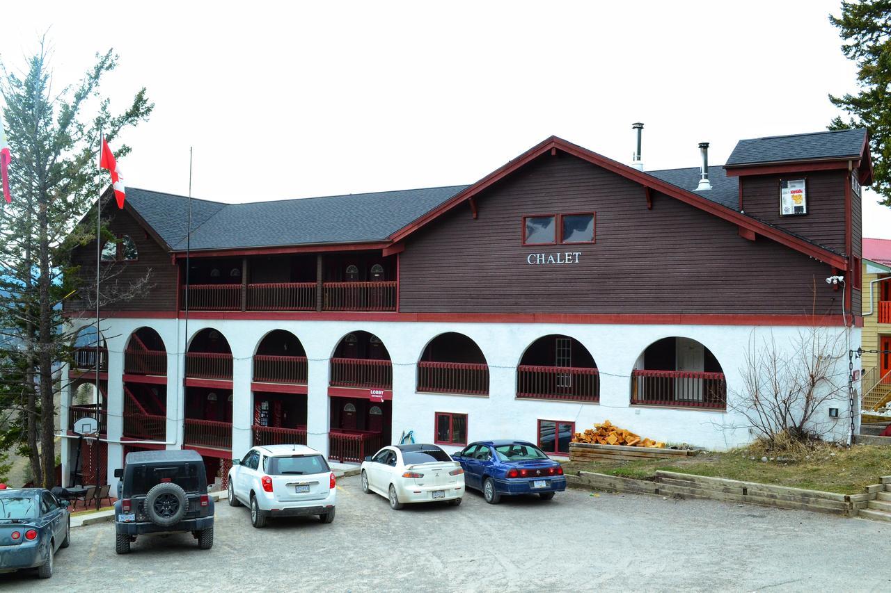 Radium Chalet Radium Hot Springs Exteriér fotografie