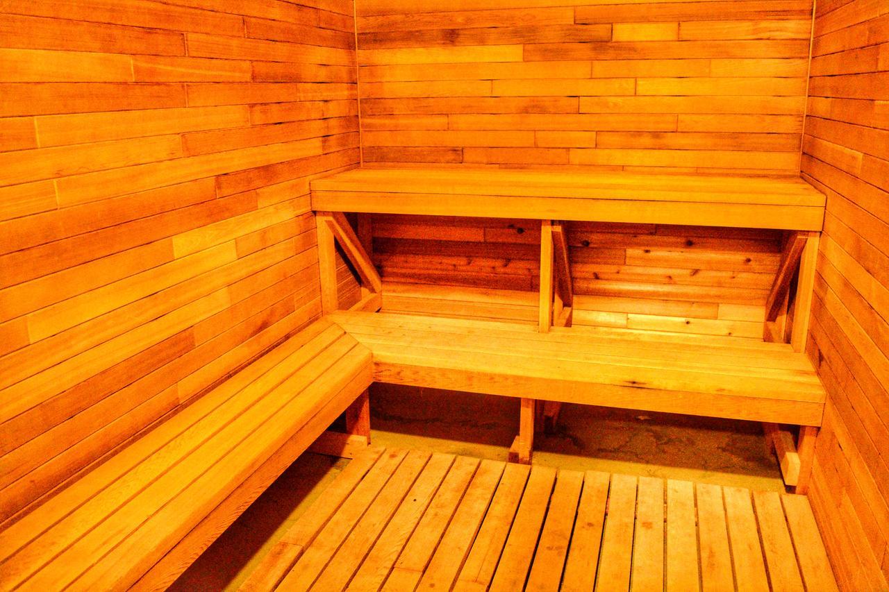 Radium Chalet Radium Hot Springs Exteriér fotografie
